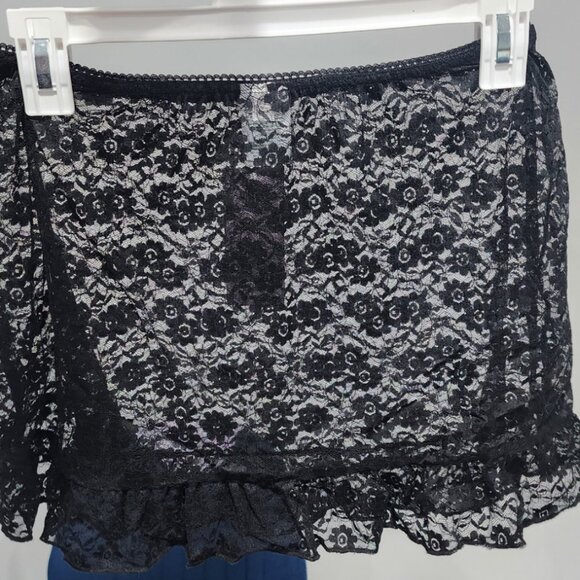 wild fable Other - Women Black Lace Skirt Lining size S 4/6